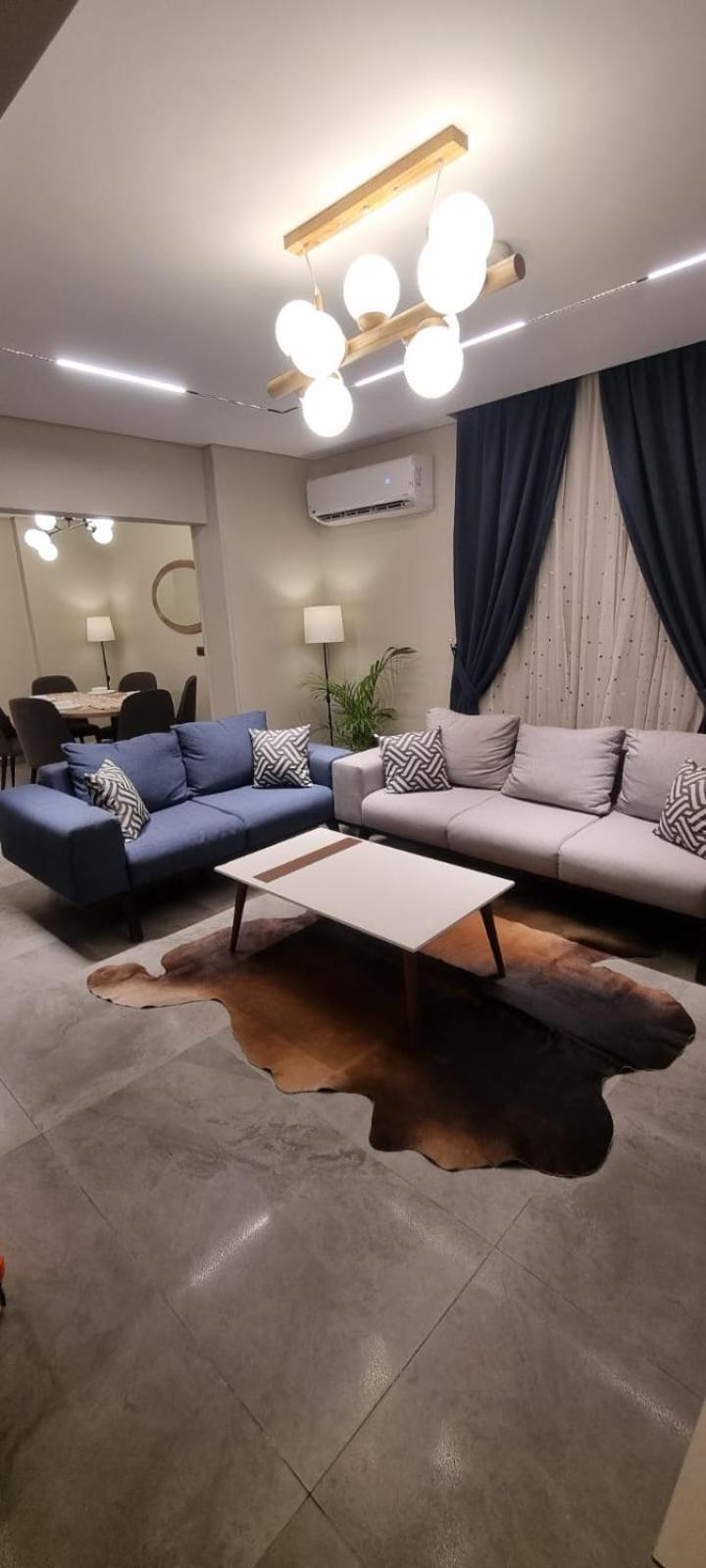 Luxury Apartment El Mohandessen 开罗 外观 照片