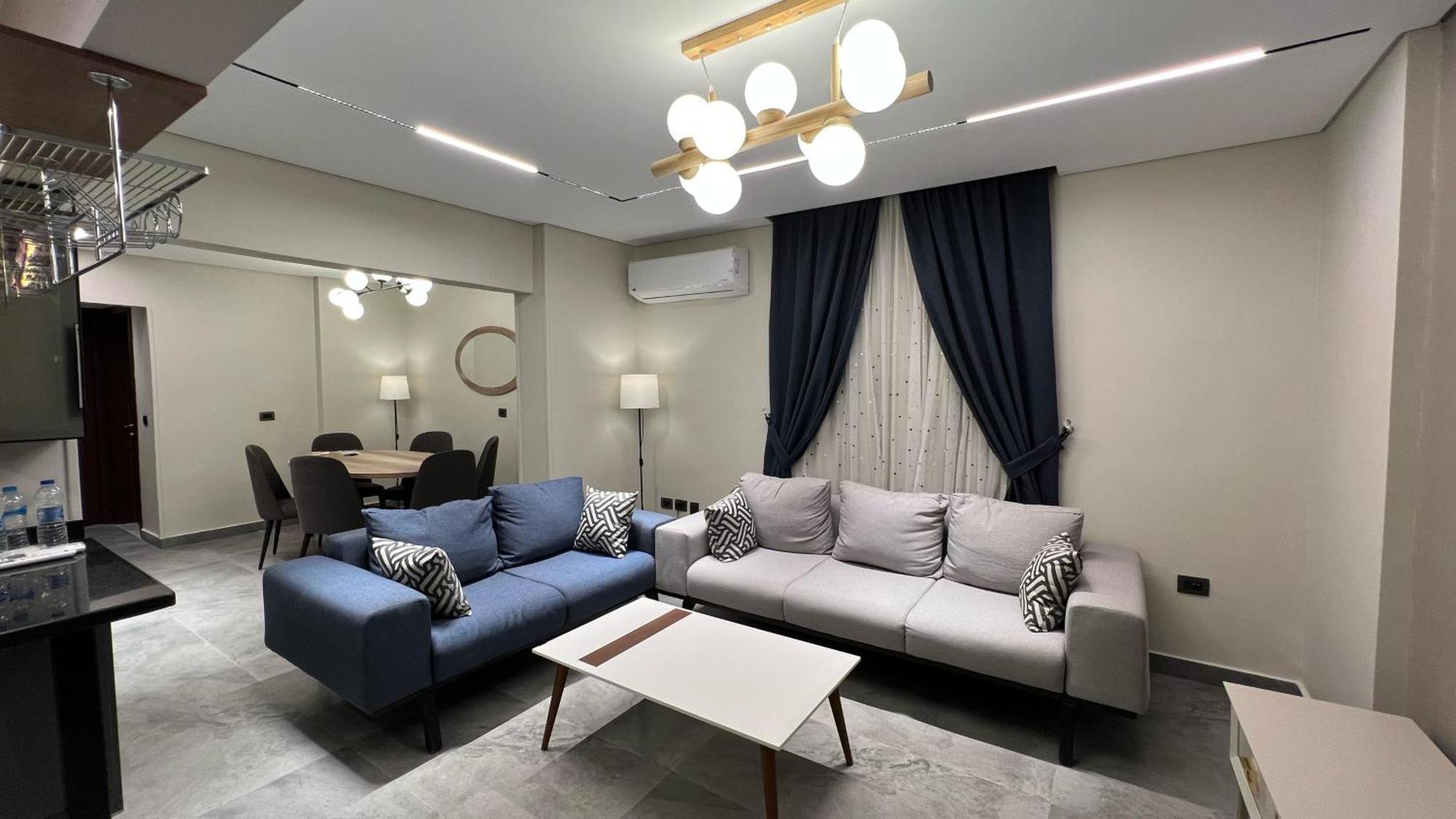 Luxury Apartment El Mohandessen 开罗 外观 照片
