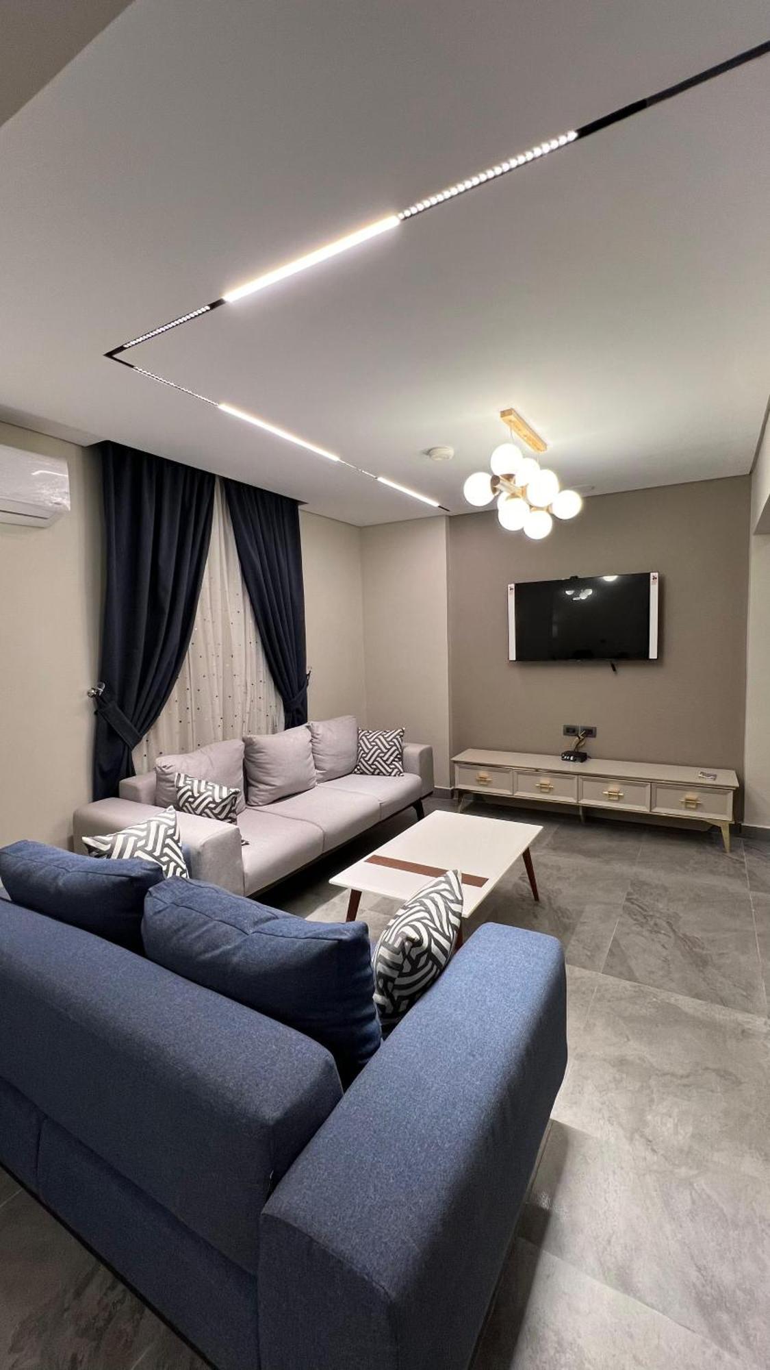 Luxury Apartment El Mohandessen 开罗 外观 照片
